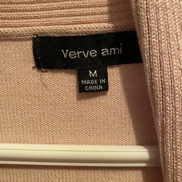 Cardigan - Picture 3 of 5